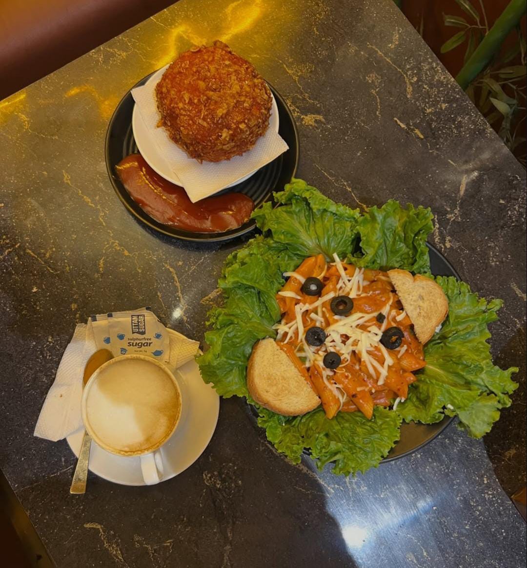 Cafe DOS Food