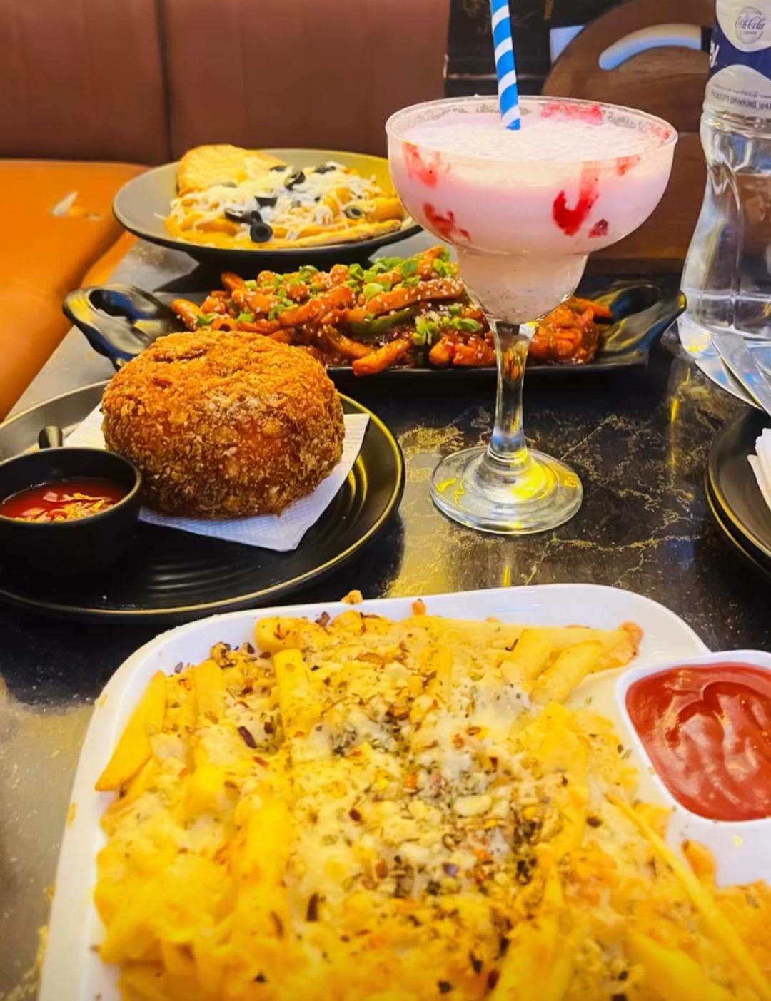 Cafe DOS Ambience